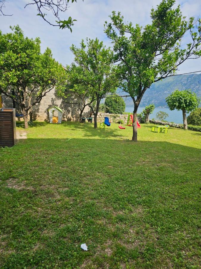 Apartments Popovic Kotor Exterior photo