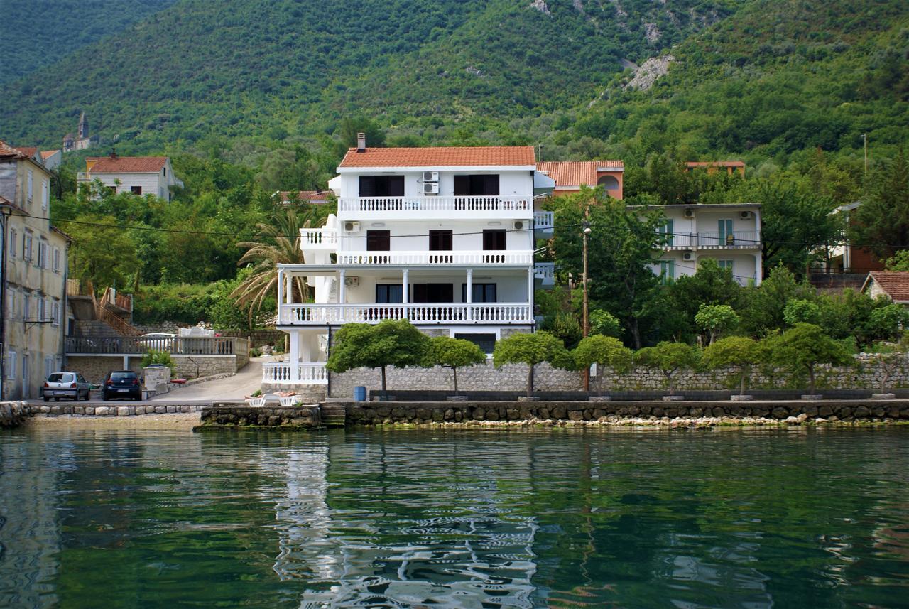 Apartments Popovic Kotor Exterior photo